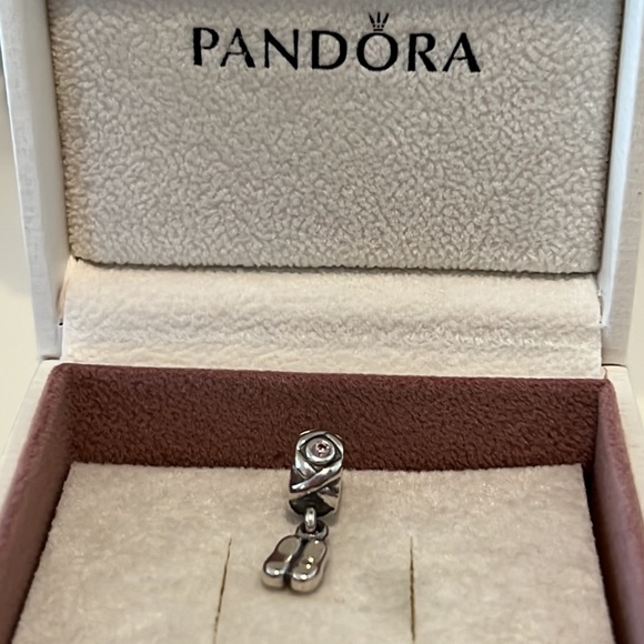 Pandora Ballet Slippers Charm - Picture 3 of 3